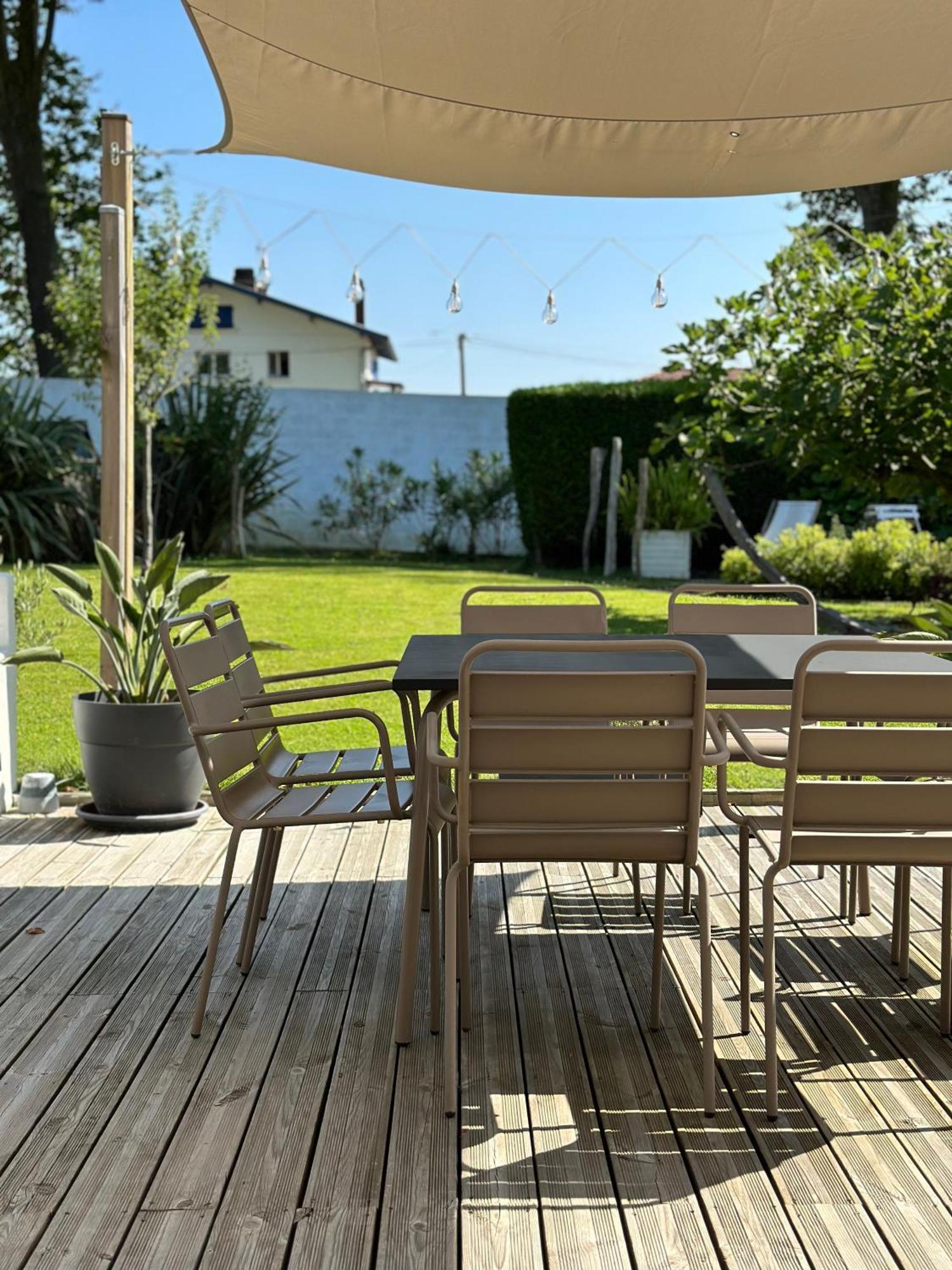 L'Annexe Landaise Bed and Breakfast Saint-Martin-de-Seignanx Exteriör bild